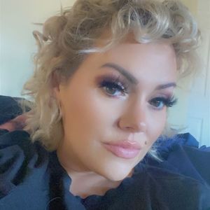 Meet your Posher, Nichole